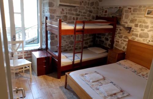 Kotor Old Town Apartment | sar 2