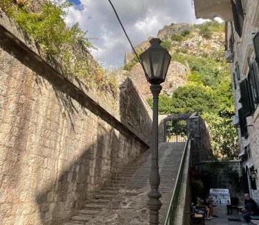 Kotor Old Town Apartment | sar 2