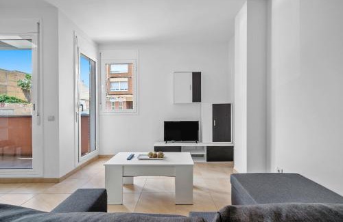 L'Aldea Apartment | Sara