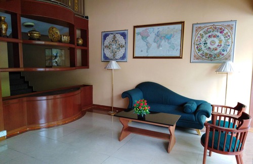 Victoria Hotel | Sara Hotel