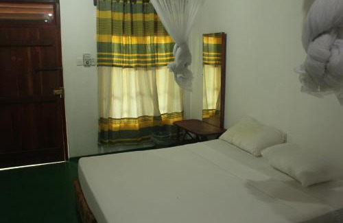 Kirinda Hotel | Sarada Beach Resort Yala