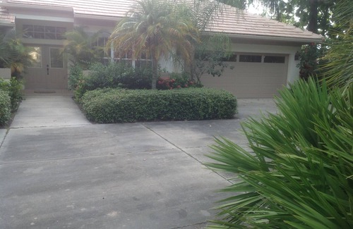 The Meadows House | Sarasota Getaway
