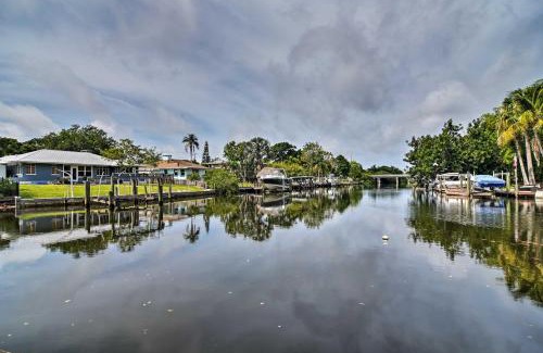 Trailer Estates House | Sarasota Home with Large Backyard and Water Access