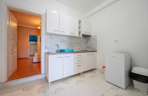 Dobra Voda Apartment | Saray Hotel