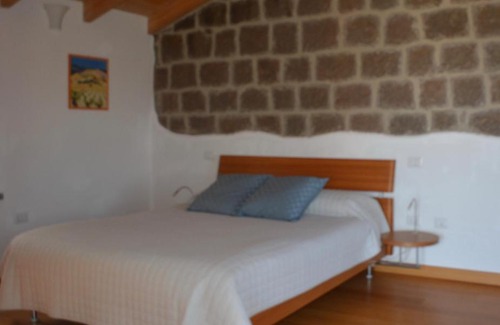 Ruinas Bed & Breakfast | Sard Paradise