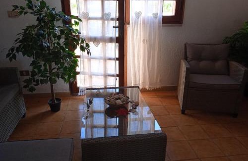 Porto Alabe Apartment | Sardegna casa vacanze La bouganville