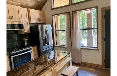 Clayton Cabin | Sardis Lake Cabin Private Campground