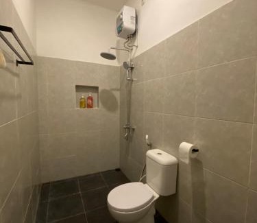 Gedongkiwo House | Sare Living Homestay