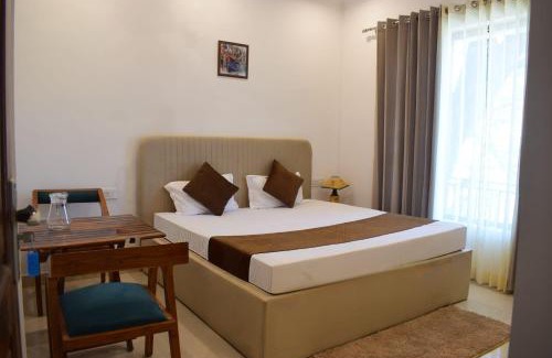 The Mall Road House | Sarins State Side 'Mistville'