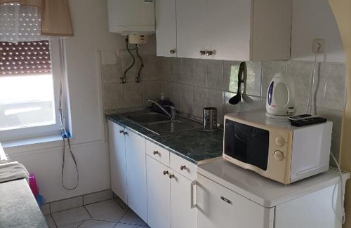 Zsorifurdo Apartment | Sarkantyú Apartman