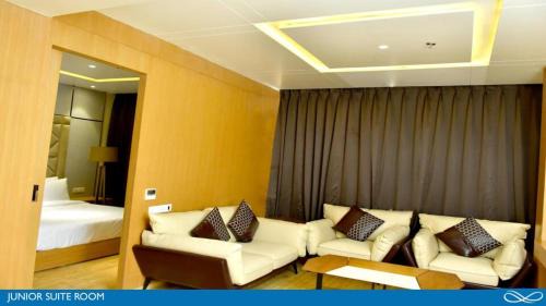Morbi Hotel | Sarovar Portico Morbi