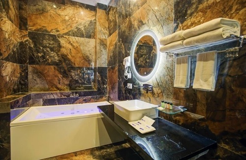 Saharanpur Hotel | Sarovar Portico Saharanpur