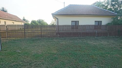 Sarud House | Sarudi vendégház