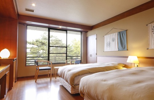 Noborioji House | Sarusawaike Yoshidaya
