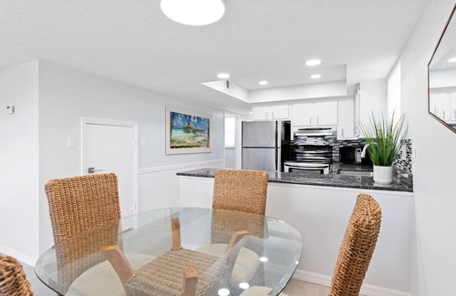 Satellite Beach Condo | Satellite Beach Split-Level Condo with Direct Oceanfront Views & Heated Pool! 🏖️