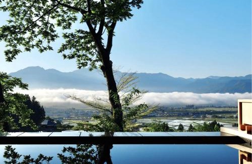 Minamiuonuma Villa | Satoyama-Jujo The House IZUMI