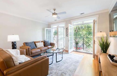 Old West Broad Neighborhood Apartment | Savannah Residences