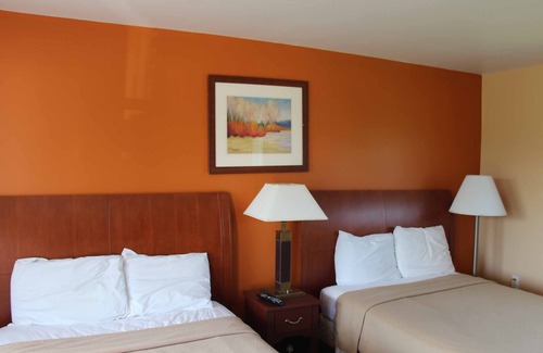 Kincardine Hotel | Save Inn Kincardine