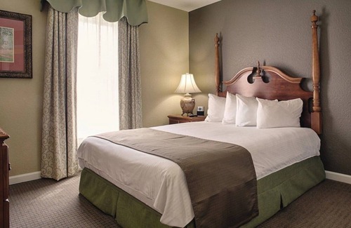 Williamsburg Resort | Save on your Stay in the Heart of Williamsburg