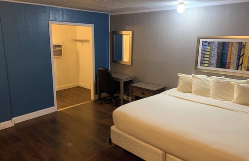Hennessey Hotel | Sawmill Lodges Motel