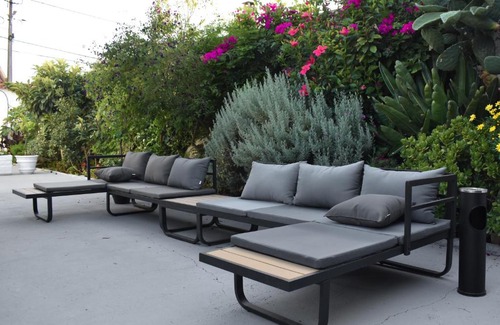 Ferrel Villa | Say HELLO to your next vacation rental