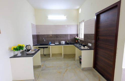 Tirupati Apartment | SBHS Homestay - Sheshadri