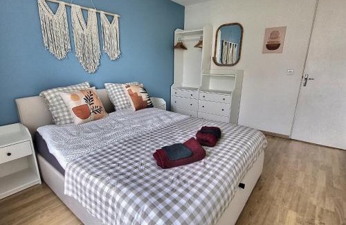 Corbeil-Essonnes Apartment | Scandi'Nest 2 Rooms & Terrace