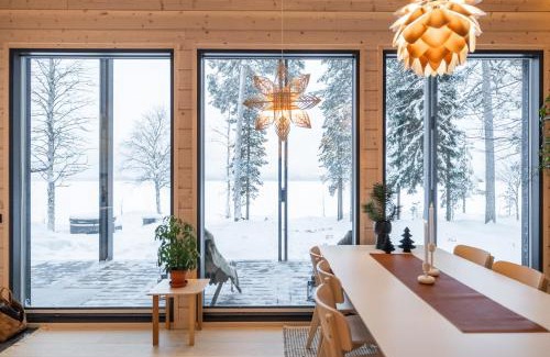 Rovaniemi Villa | Scandinavian lakeside cottage