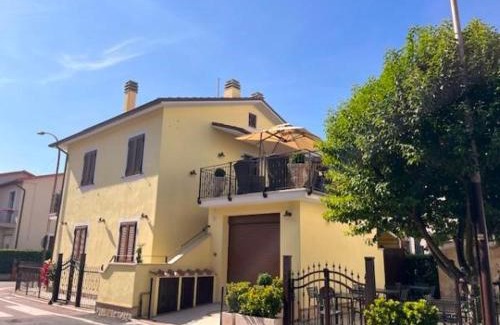 Narni Scalo Apartment | SCAPPO IN UMBRIA, Apartments