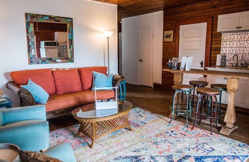 St. Augustine Beach Apartment | Scarlett, at Ruby Dog on B