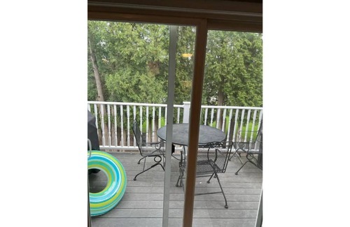 Elkhart Lake House | SCCA Nation Championship runoffs rental! Elkhart Lake!