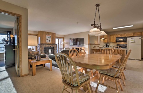 Wildernest Condo | Scenic Buffalo Village Condo w/View & Pool Access