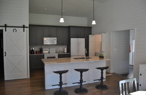 Honeoye House | Scenic Fingerlakes Hideaway , Bristol mountain, Letchworth park!