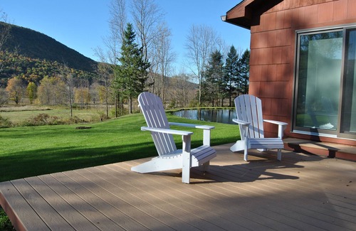 Honeoye House | Scenic Fingerlakes Hideaway , Bristol mountain, Letchworth park!