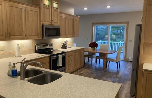 Topsham Apartment | Scenic Game Room at Augusta Road