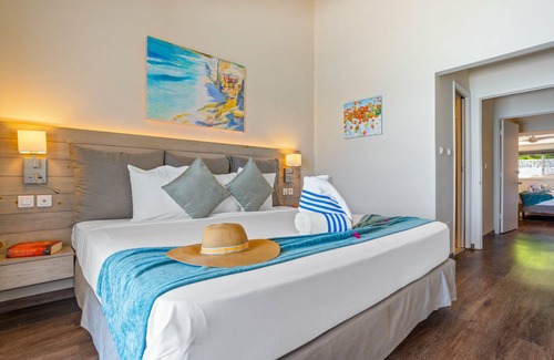 Grand Case Resort | Scenic Island Suite | Lounge by the Sea or Cruise at Sunset