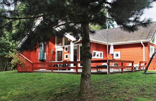 Oster Somarken House | Scenic Retreat by River - By Traum Ferienwohnungen