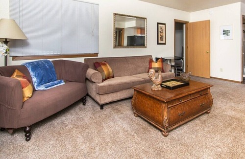Rimrock Apartment | *Scenic Rimrock Escape*Great Views*Lakes Nearby*