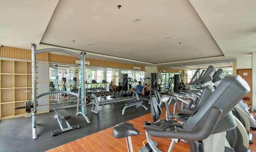 Panakkukang Apartment | Scenic Studio Room Apartment Vida View Makassar By Travelio