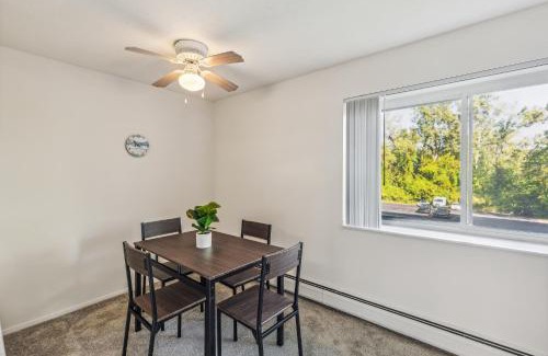 Parma Apartment | Scenic Towers 3012 I Cozy & Comfy I Free Parking