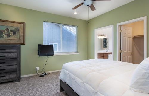 College Place House | Scenic View Landing