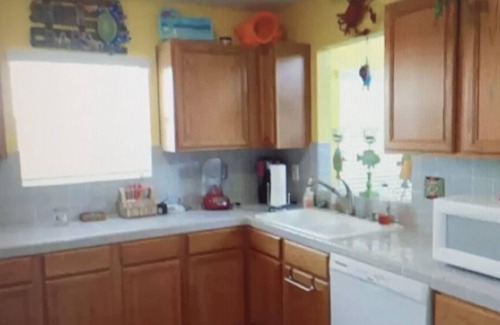 Port Alto House | Scenic views and lots of room for big families!