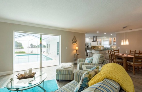 Driftwood Isles House | Scenic Waterfront Gulf View with Private Pool