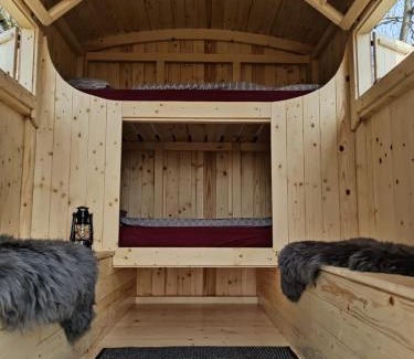 Gustow Other | Schäferwagen auf dem Biogut-Saalkow
