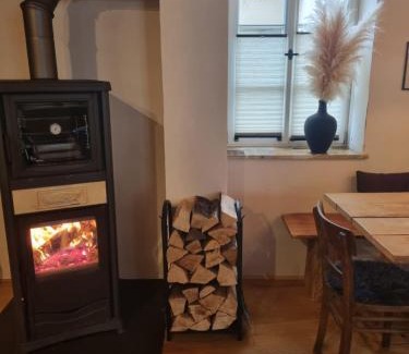 Mußbach Apartment | Schöne Ferienwohnung mit Kamin