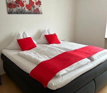 Berching Apartment | Schöne helle Ferienwohnung in Waldnähe