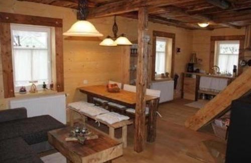 Klingenthal Apartment | Schöne Wohnung in Klingenthal mit Garten, Grill und Terrasse