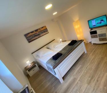 Boostedt Apartment | Schöne Wohnung mit Garten beim Outletcenter 5 km