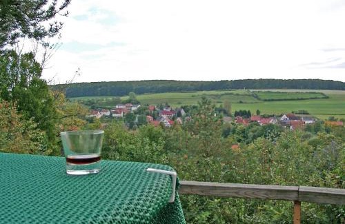 Husen House | Schönes Ferienhaus mit Terrasse und Garten