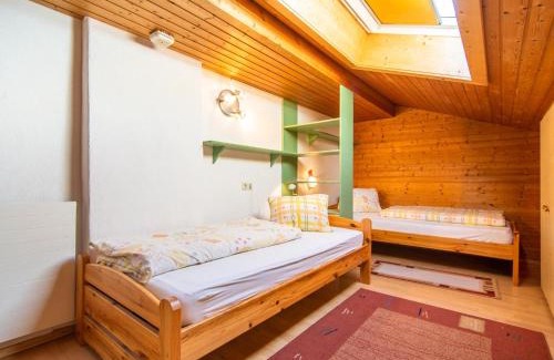 Buerserberg Apartment | Schallert